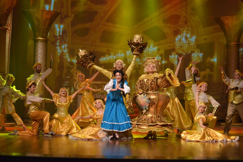 Clássico ‘A Bela e a Fera, O Espetáculo Musical’ chega ao palco do Teatro Municipal de Itajaí logo
